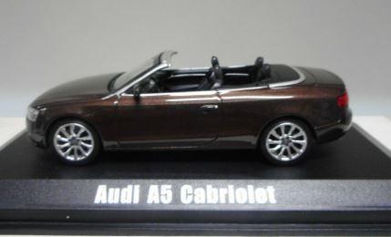 AUTO AUDI A5 1/43