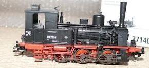 LOCOMOTIVA BR89.70-75 + TENDER H0