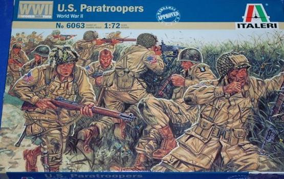 SOLDATI PARACADUTISTI USA 1/72